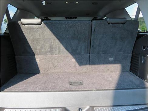 Used 2017 Chevrolet Tahoe Premier image 16