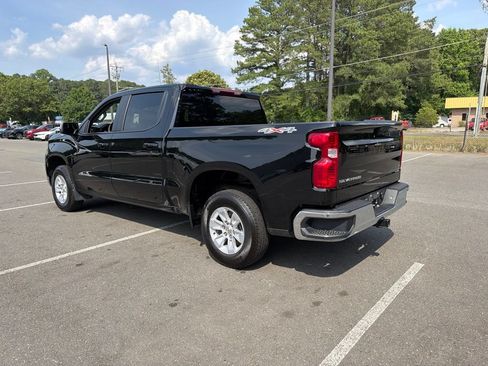 Used 2025 Chevrolet Silverado 1500 LT AWD/4WD image 7