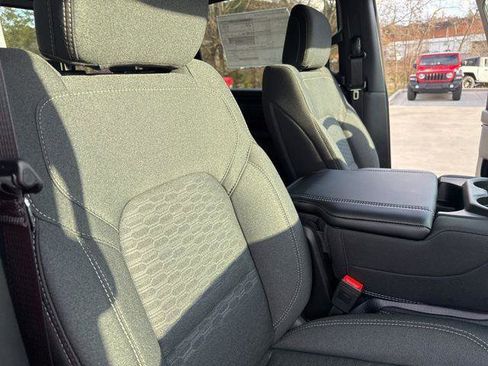 New 2026 RAM 1500 Classic Warlock image 36