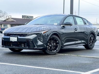 New 2025 Kia K4 GT-Line Turbo