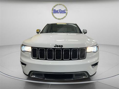 Used 2017 Jeep Grand Cherokee Limited w/ Trailer Tow Group IV AWD/4WD image 8