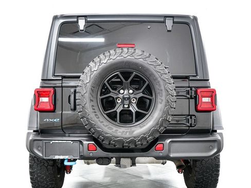 Used 2024 Jeep Wrangler Unlimited AWD/4WD image 6