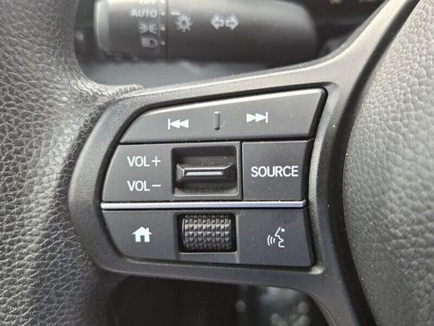 Certified 2025 Honda CR-V LX image 21