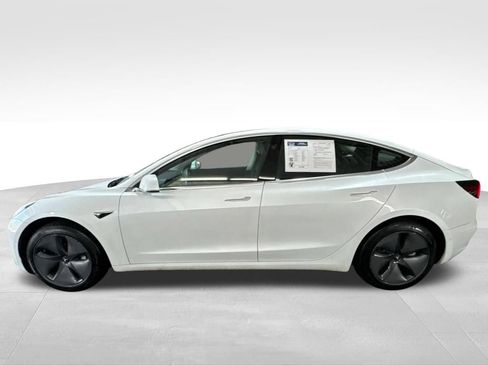 Used 2019 Tesla Model 3 Standard Range Plus RWD image 8