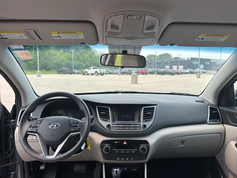 Used 2017 Hyundai Tucson SE w/ SE Popular Package 02 AWD/4WD image 28