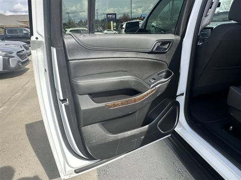 Used 2020 Chevrolet Suburban LS w/ Max Trailering Package AWD/4WD image 34