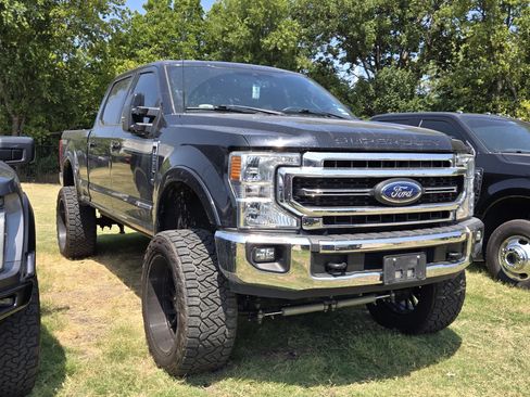 Used 2022 Ford F250 Lariat w/ Tremor Off-Road Package AWD/4WD image 1