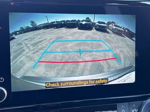 Used 2024 Toyota Highlander XSE image 29