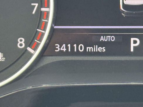 Used 2022 Nissan Pathfinder SV AWD/4WD image 20