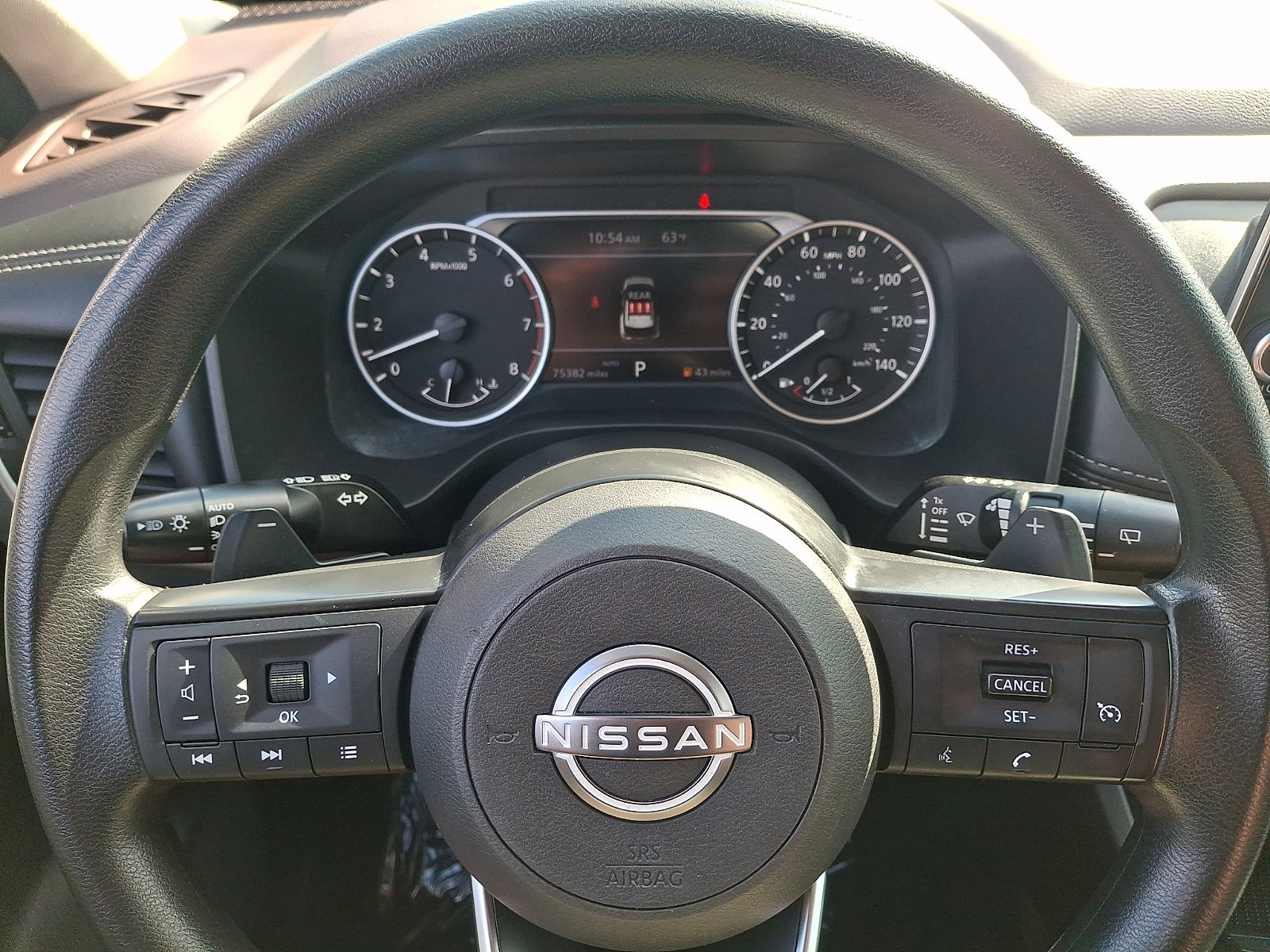 Used 2023 Nissan Rogue S AWD/4WD image 18