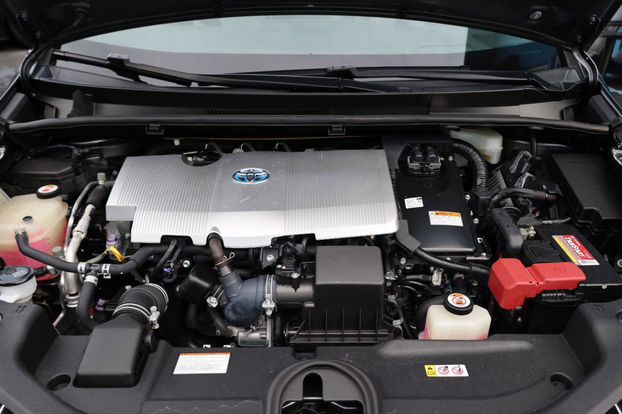 Used 2019 Toyota Prius Limited FWD image 16