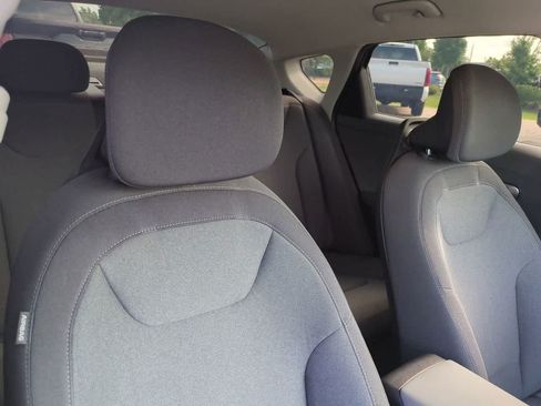 Used 2025 Kia K4 FWD image 7