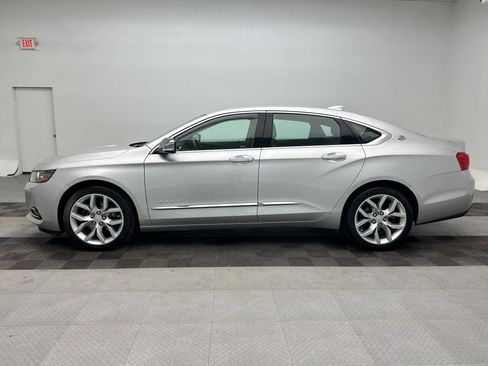 Used 2017 Chevrolet Impala Premier image 2