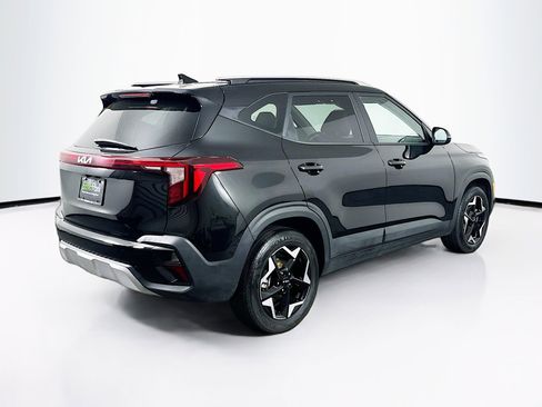 Used 2025 Kia Seltos S image 9