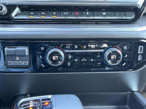 Certified 2024 Chevrolet Silverado 1500 High Country w/ High Country Premium Package AWD/4WD image 37