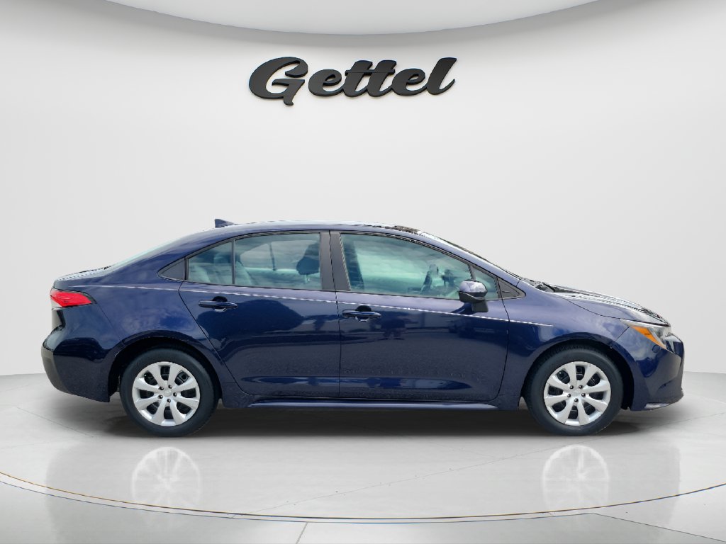 Certified 2023 Toyota Corolla LE FWD image 4