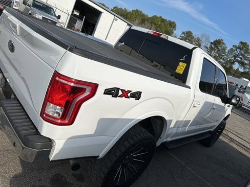 Used 2017 Ford F150 Lariat image 8