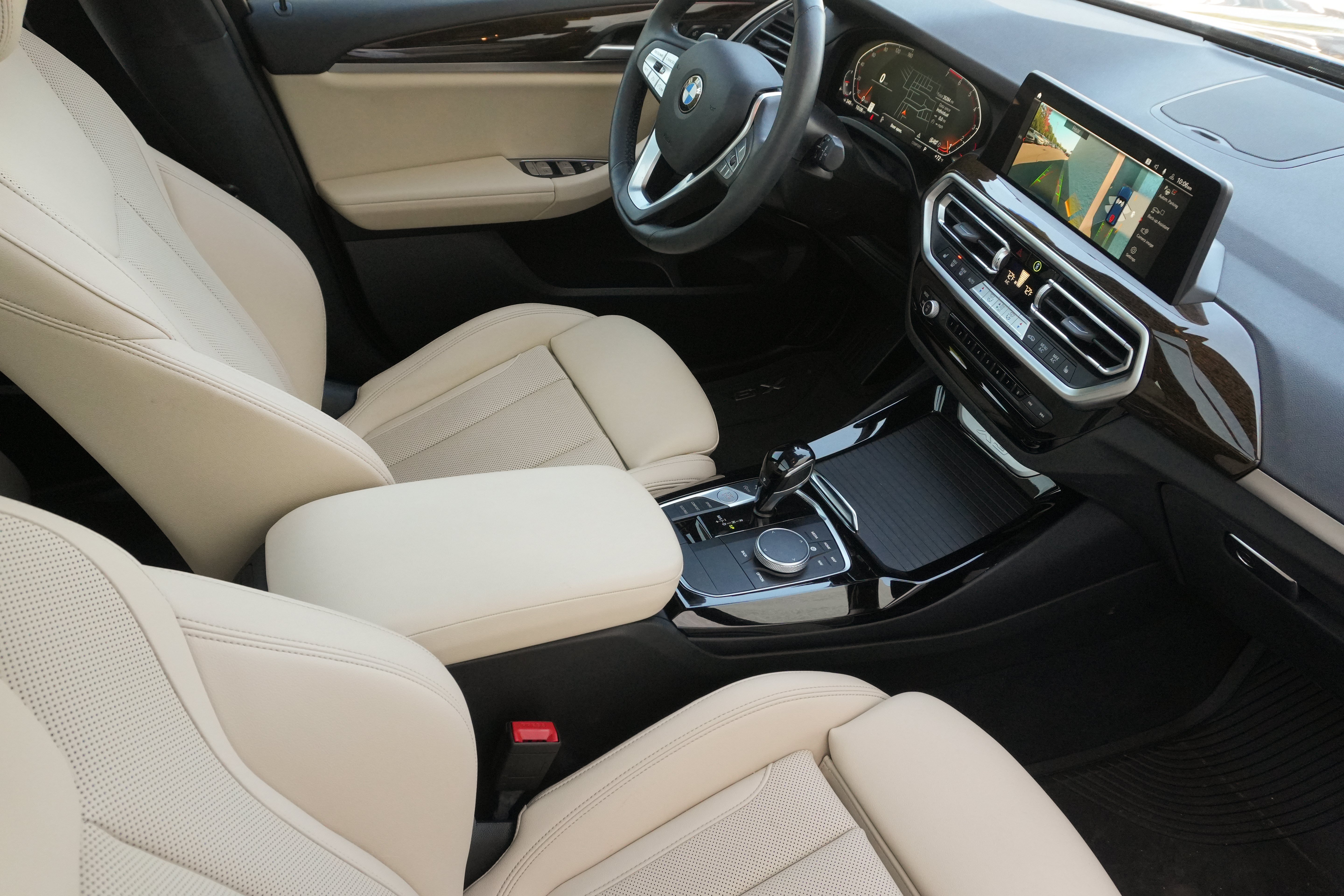 Certified 2024 BMW X3 sDrive30i w/ Convenience Package RWD image 12