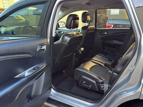 Used 2018 Dodge Journey Crossroad image 27