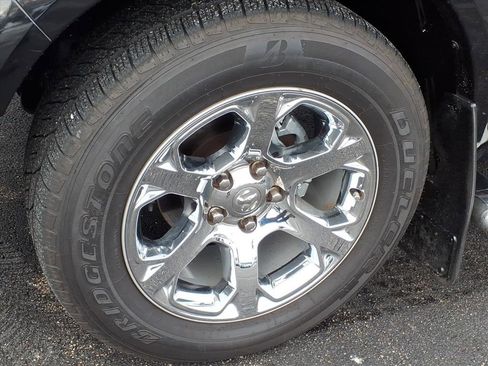 Used 2018 RAM 1500 Laramie w/ Convenience Group image 3