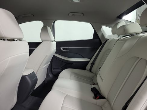 New 2026 Hyundai Sonata SEL FWD image 29