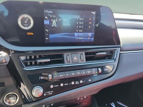 Used 2022 Lexus ES 350 F Sport image 34