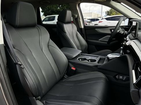 Certified 2025 Acura MDX FWD w/ Technology Package image 28