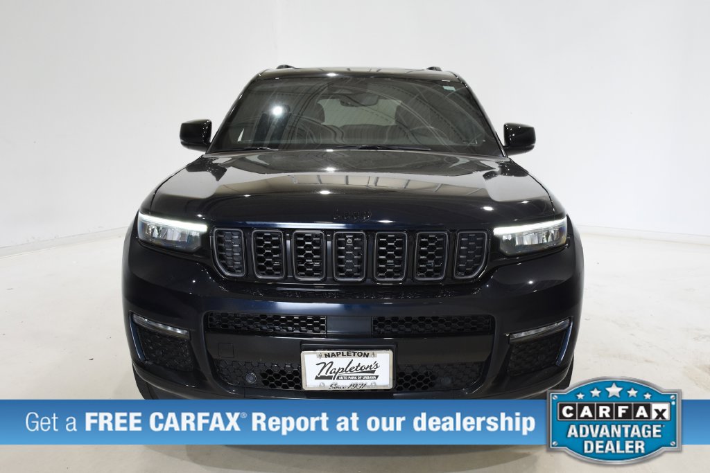 Used 2023 Jeep Grand Cherokee L Summit AWD/4WD image 2