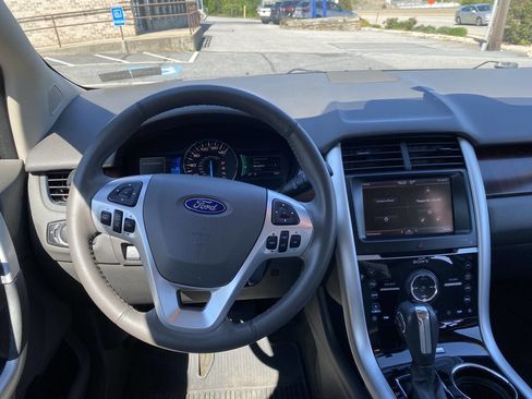 Used 2013 Ford Edge Limited AWD/4WD image 23