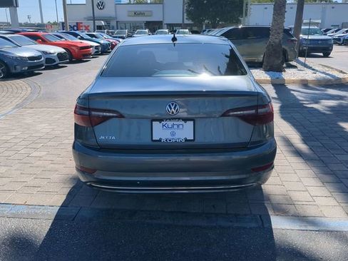 Used 2021 Volkswagen Jetta S w/ Driver Assistance Package FWD image 5