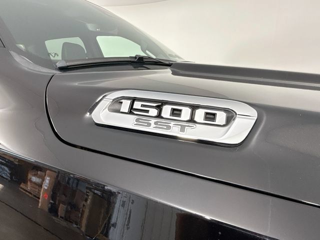 Used 2025 RAM 1500 Big Horn AWD/4WD image 41