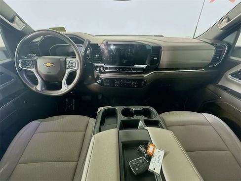 Used 2024 Chevrolet Silverado 2500 LT image 10