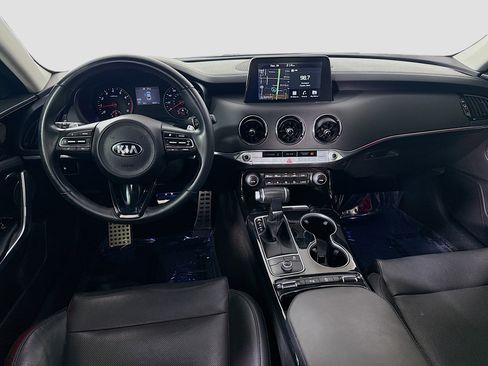 Used 2019 Kia Stinger w/ Sun & Sound Package image 17
