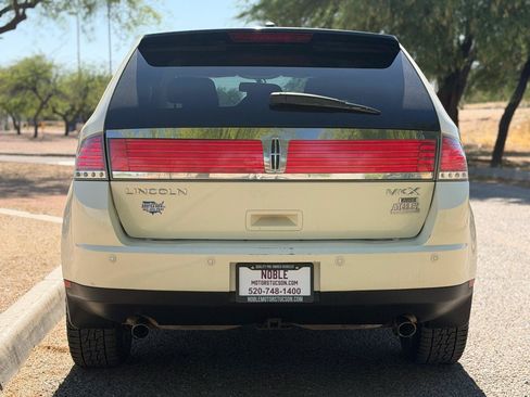 Used 2007 Lincoln MKX AWD image 4