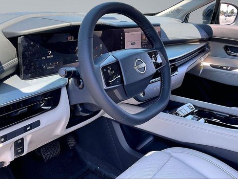 New 2026 Nissan Murano SL AWD/4WD image 7
