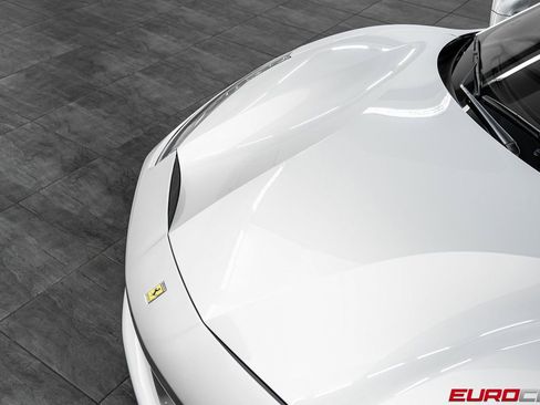 Used 2016 Ferrari 488 GTB image 9