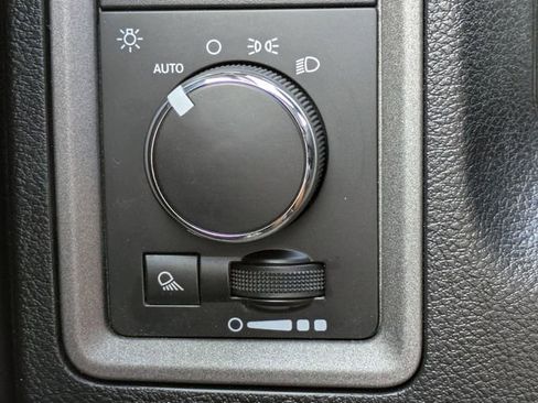 Used 2016 RAM 1500 Tradesman w/ Power & Remote Entry Group RWD image 17