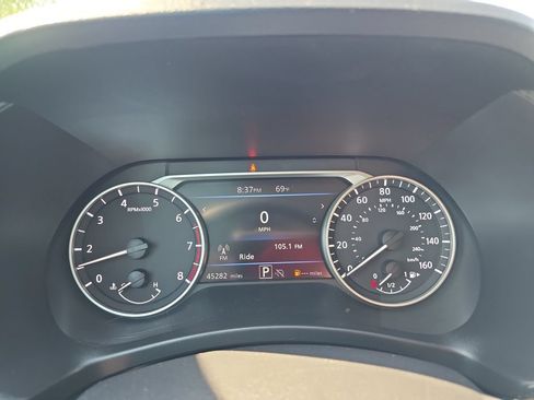 Used 2024 Nissan Sentra SV FWD image 16
