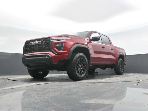 New 2026 GMC Canyon Elevation w/ Convenience Package image 35