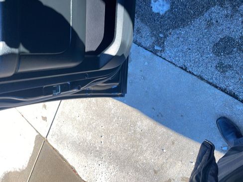 Used 2018 RAM 1500 Express w/ Black Ram 1500 Express Group image 8