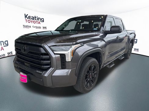 Used 2023 Toyota Tundra SR5 image 3