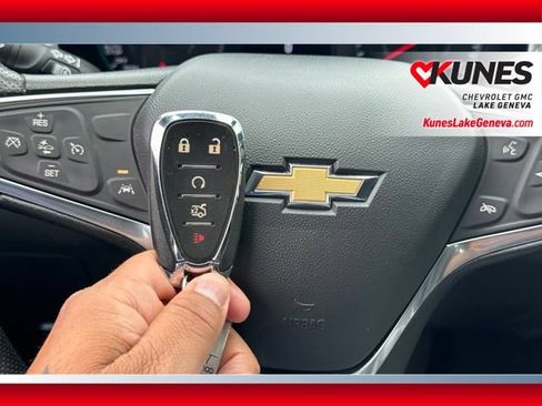 Used 2025 Chevrolet Malibu LT FWD image 43