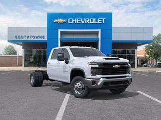 New 2026 Chevrolet Silverado 3500 W/T w/ WT Convenience Package AWD/4WD video 1