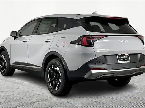 New 2026 Kia Sportage S image 3