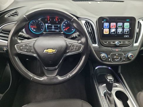 Used 2018 Chevrolet Malibu LT image 22