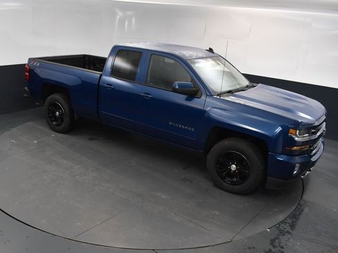 Used 2018 Chevrolet Silverado 1500 LT w/ All Star Edition AWD/4WD image 30
