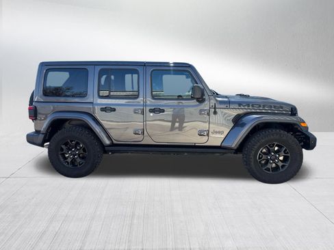 Used 2019 Jeep Wrangler Unlimited Sahara w/ Quick Order Package 24M Moab image 5