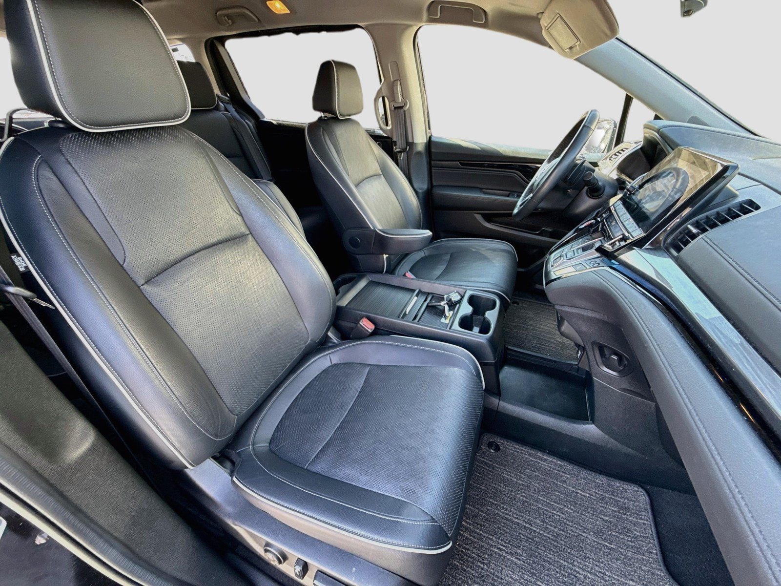 Used 2024 Honda Odyssey Elite image 18