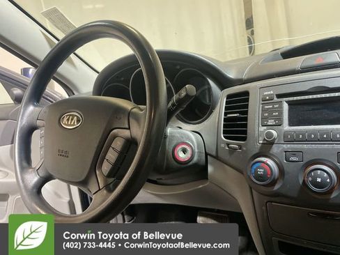 Used 2010 Kia Optima LX w/ Convenience Pkg image 19