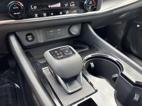 New 2026 Nissan Rogue SV AWD/4WD image 19
